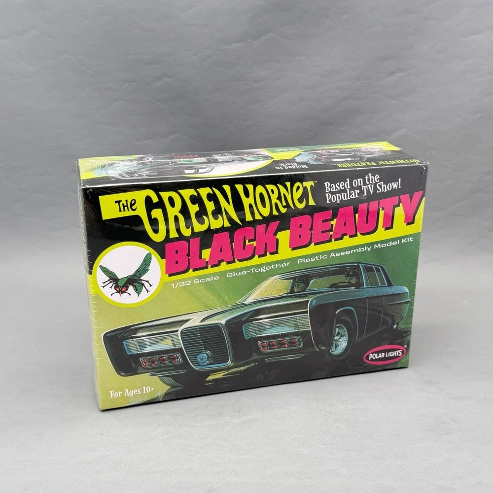 The Green Hornet: BLACK BEAUTY 1/32 Scale Glue-Together Plastic Model Kit Sealed